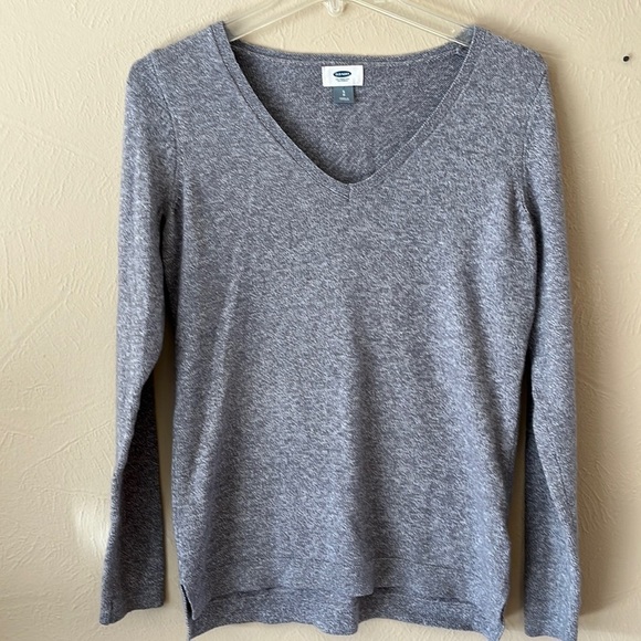 Old Navy V-neck Sweater long sleeves gray Size SP - Picture 1 of 7